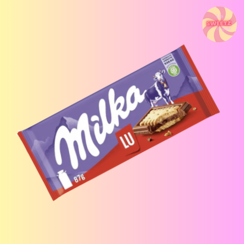Milka LU chocolate bar packaging on a gradient background